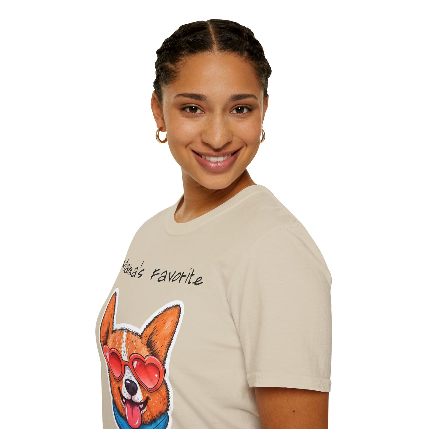 Mama's Favorite -Corgi T-Shirt | Unisex Softstyle Tee for Dog Lovers