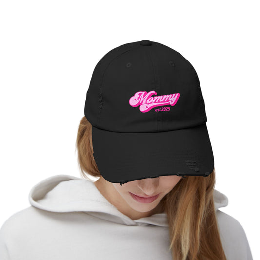 Stylish Distressed Hat - 'Mommy est 2025'